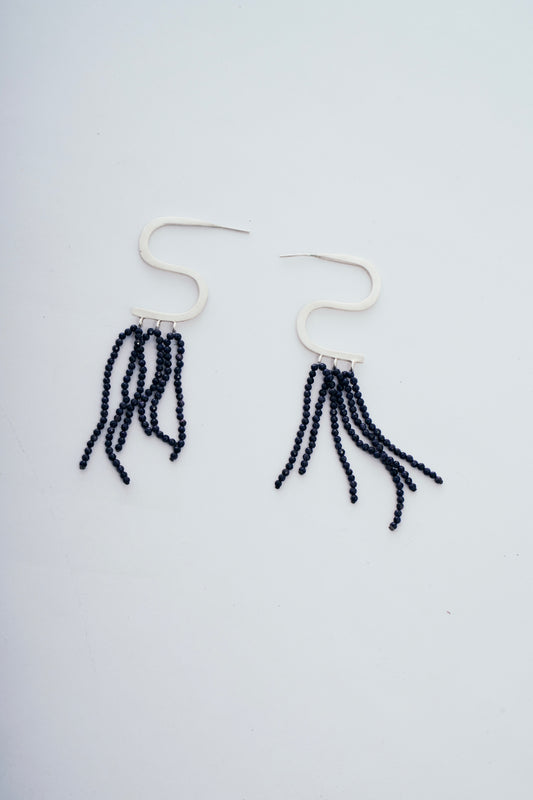 NUH vertical earrings