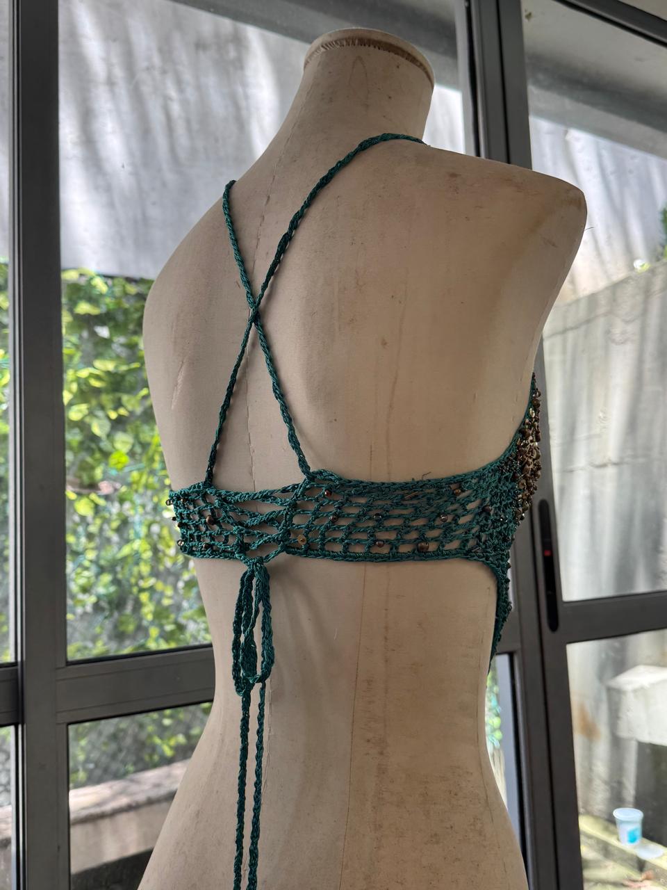 HALTER TOP