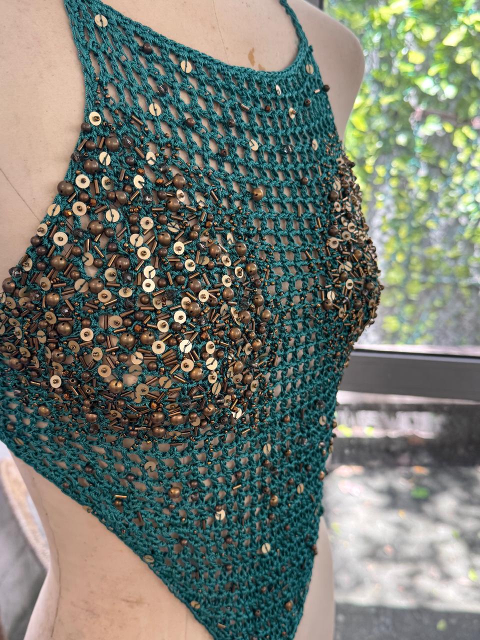 HALTER TOP