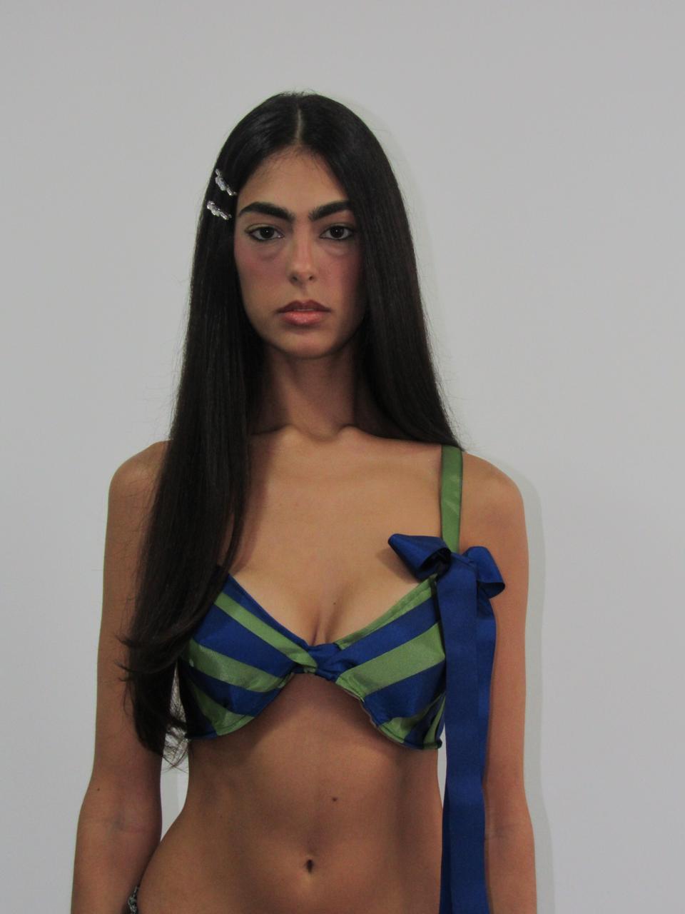 RIBBON TOP